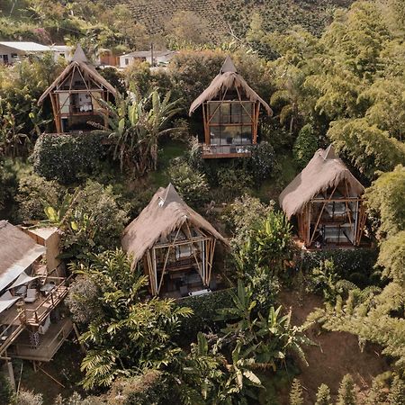 Ibuku Hotel Guatape - Chalets Екстер'єр фото