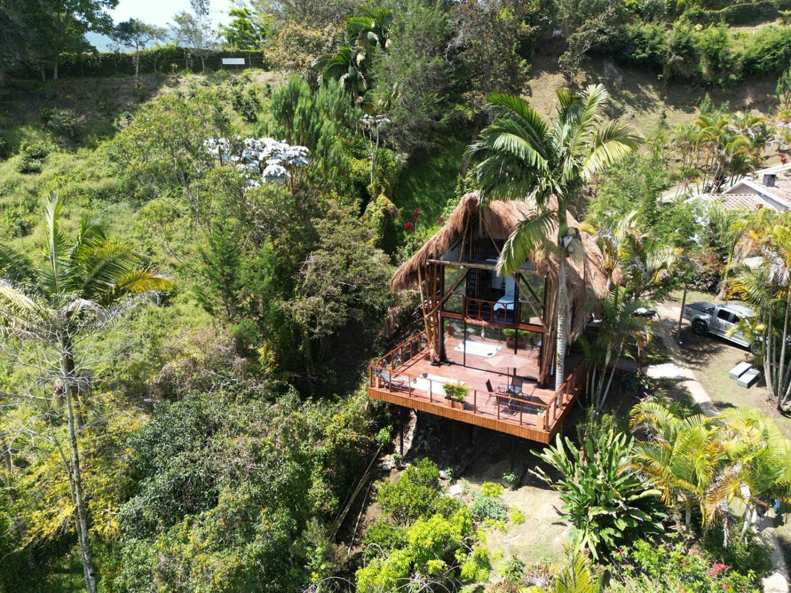 Ibuku Hotel Guatape - Chalets Екстер'єр фото