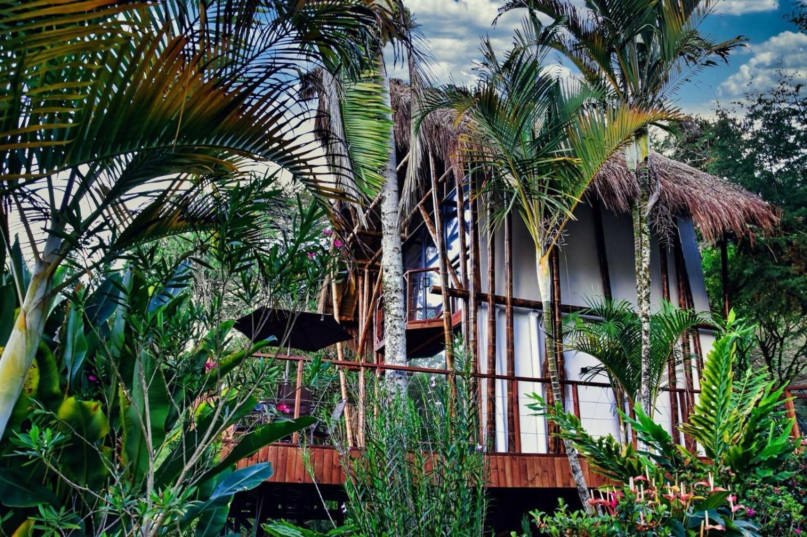 Ibuku Hotel Guatape - Chalets Екстер'єр фото