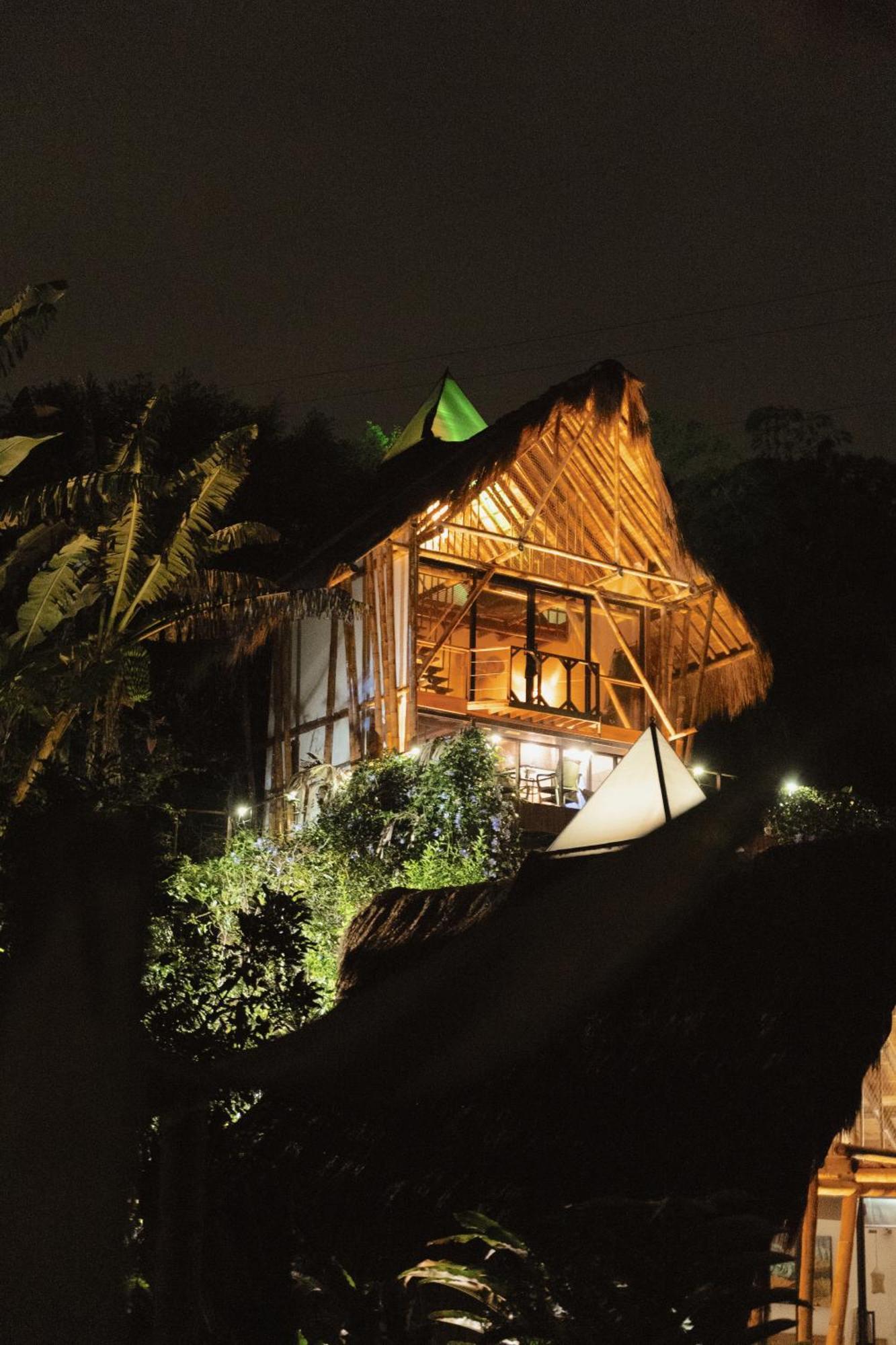 Ibuku Hotel Guatape - Chalets Екстер'єр фото