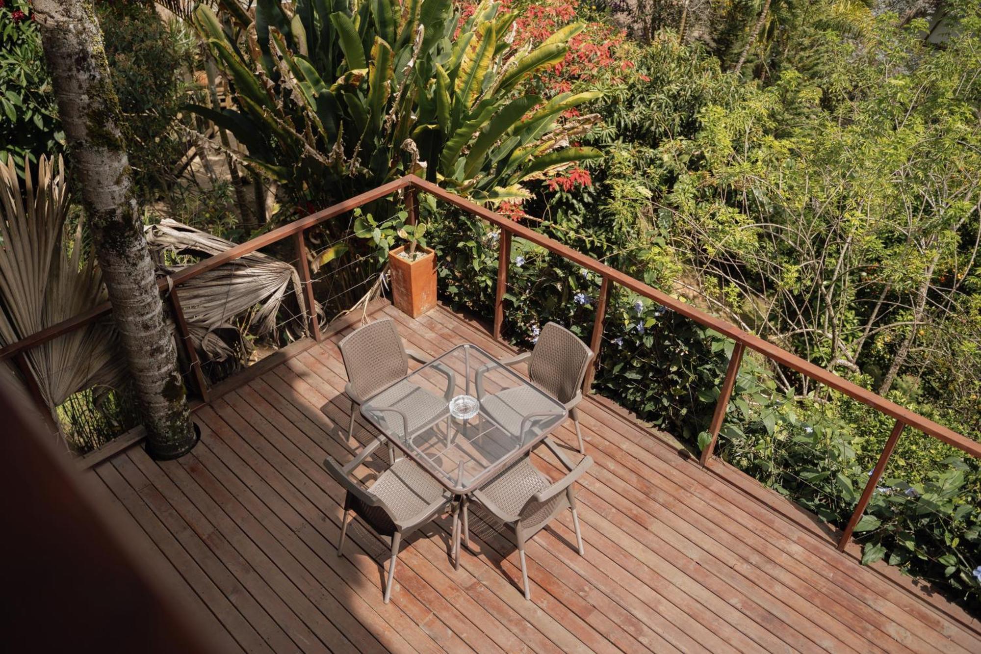 Ibuku Hotel Guatape - Chalets Екстер'єр фото